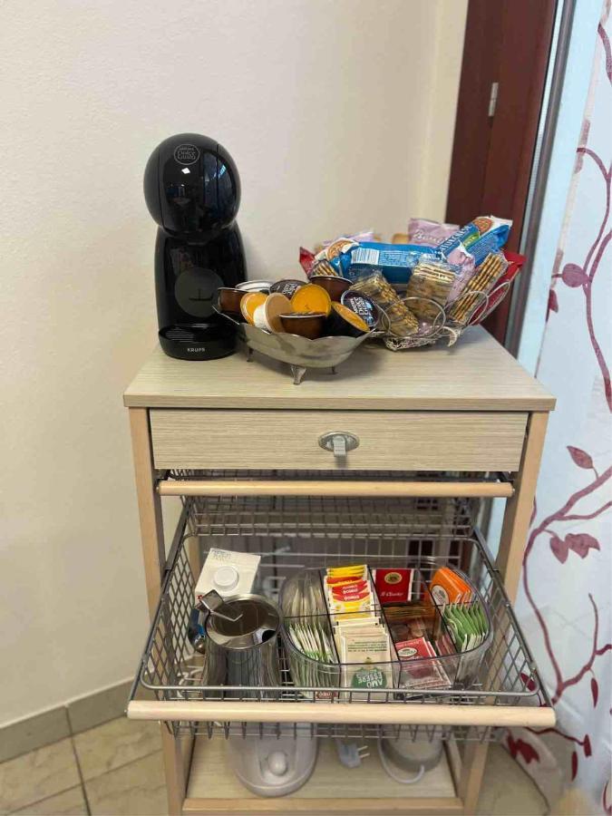 クアルトゥ・サンテーレナCasa Andrea A 1,5 Km Dal Mare!アパートメント エクステリア 写真